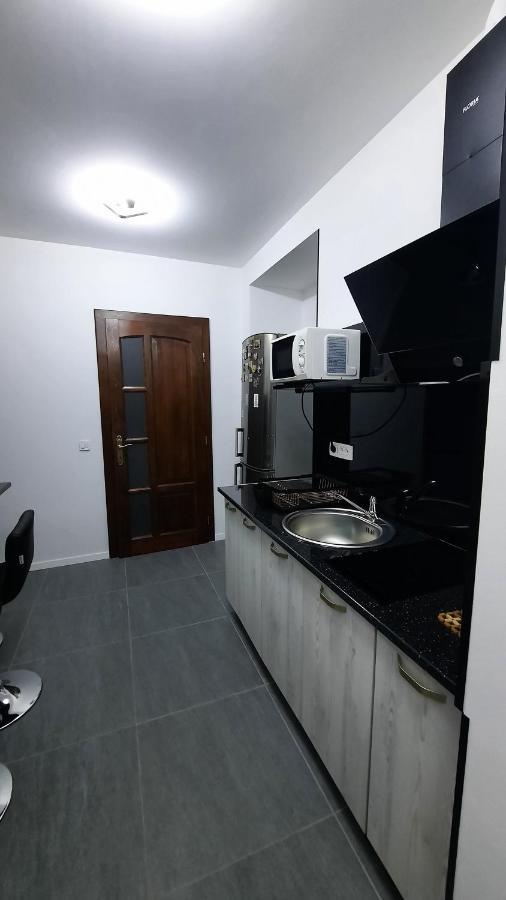 House Side By Side Διαμέρισμα Μπρασόβ Εξωτερικό φωτογραφία